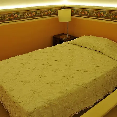 Palazzo Osanna Oda ve Kahvaltı