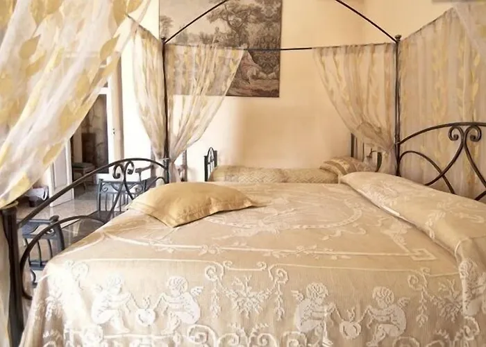 Palazzo Osanna 4*