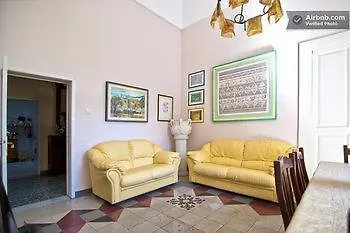 فندق مبيت وإفطار Palazzo Osanna 4*