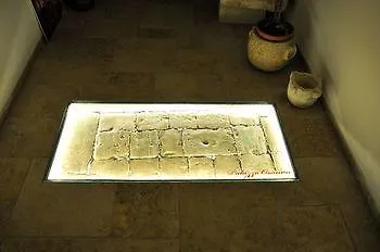 فندق مبيت وإفطار Palazzo Osanna 4*