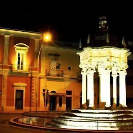 Palazzo Osanna ナルド